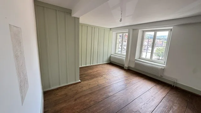 Charmantes, Grosszügiges Zuhause in Hölstein BL mit viel Platz, zu vermieten