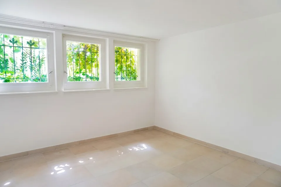 Einfamilienhaus mit Einliegerwohnung