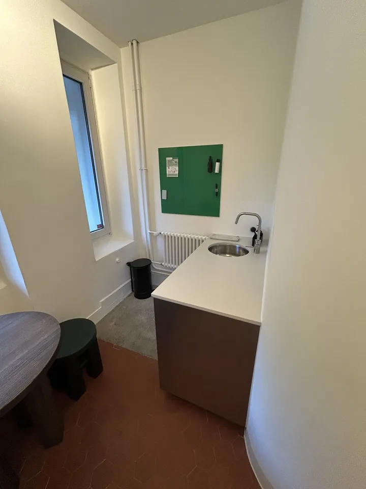 Hochwertige Arbeitsplätze in modernem Büro in Zürich-Milchbuck