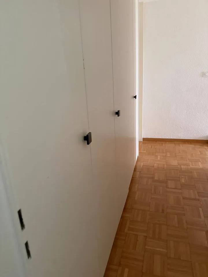 Wohnung mit Balkon und guten ö.V. Anbindungen