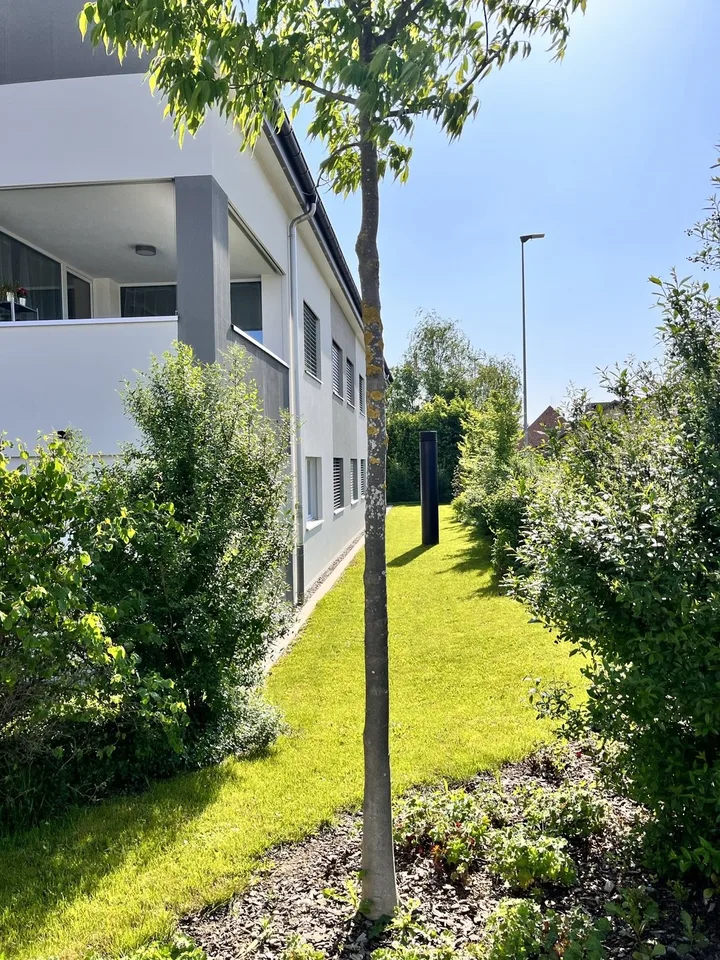 Wow, 3.5 Z-Wohnung mit grossem Balkon