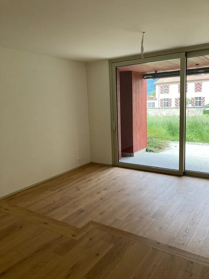 2 WG Mitbewohner:innen für schönes, modernes Haus in Zizers gesucht