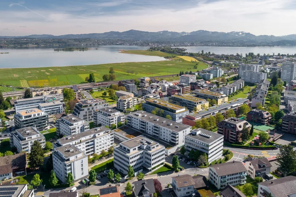 Modernes Wohnen in der Nähe des Zürichsees - Pfäffikon SZ