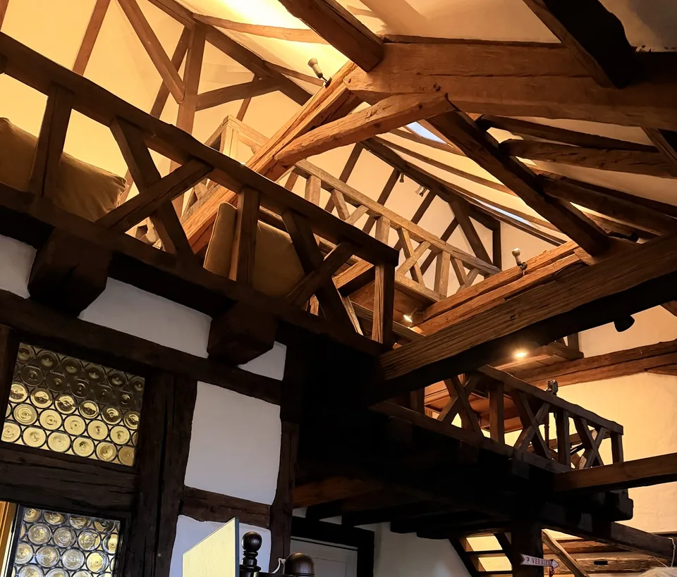 5-Room Attic Apartment with Stunning Views in Regensberg