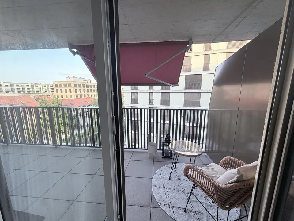 Möblierte 1.5-Zimmer-Wohnung mit Terrasse & Parkplatz in Dübendorf – ab Oktober
