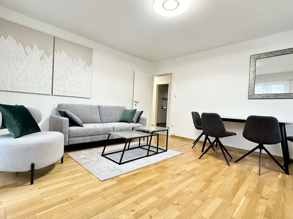MydiHei Co-living: Furnished Room in a Flatshare