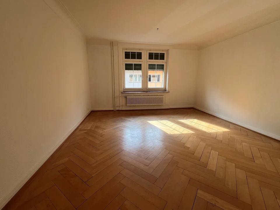 Charmante 4.5-Zimmer-Maisonette-Wohnung im Herzen von Zürich – Kreis 3