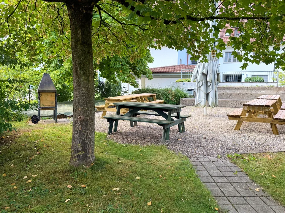 Grosszügige 3.5-Zimmer-Wohnung am Naturschutzgebiet Katzensee