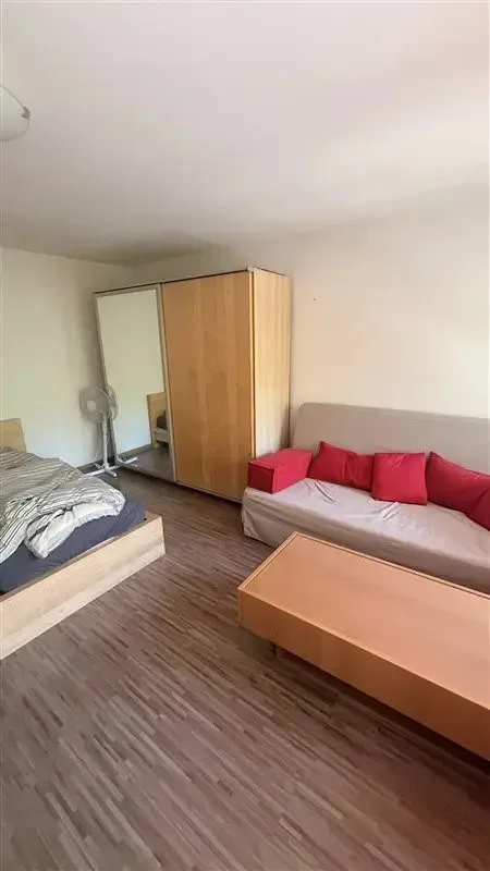 möbliertes Zimmer zu vermieten - ideal für eine Einzelperson