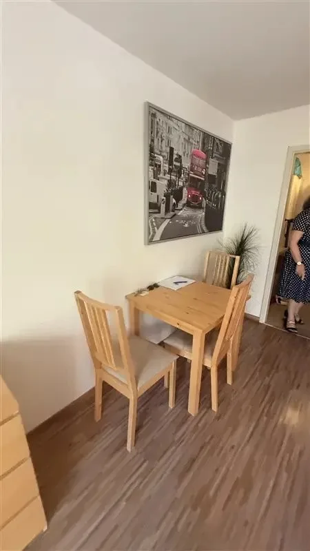 möbliertes Zimmer zu vermieten - ideal für eine Einzelperson