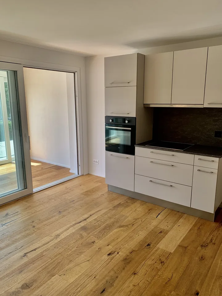 2.5-Zimmer Wohnung mit Terrasse