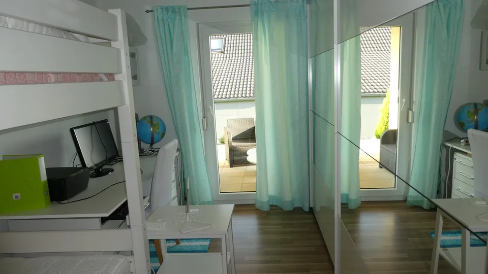 barrierefreies 4,5 Zimmer-Haus, ruhige Lage, Fernsicht