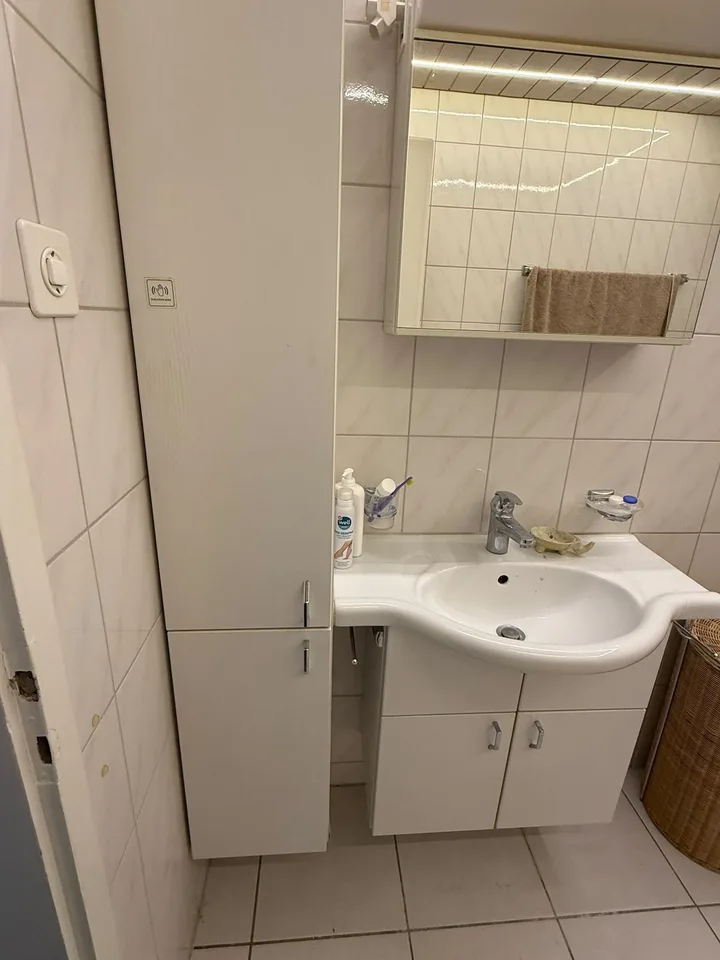 2.5-Room Apartment with Spacious Living Area & Private Garden