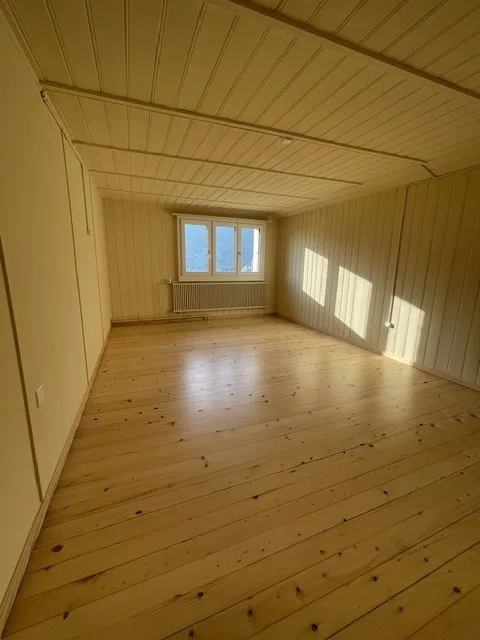 Einfamilienhaus im Grünen, Neue Simplonstrasse 80 Brig
