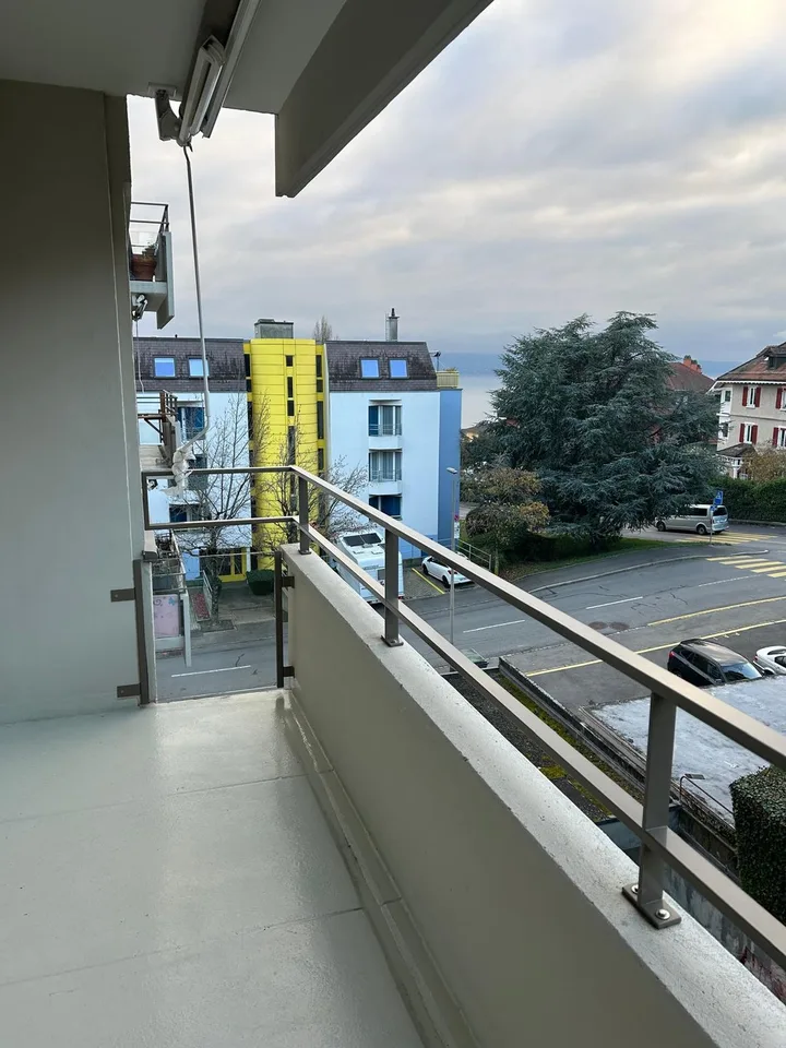 Appartement idéalement situé à Pully