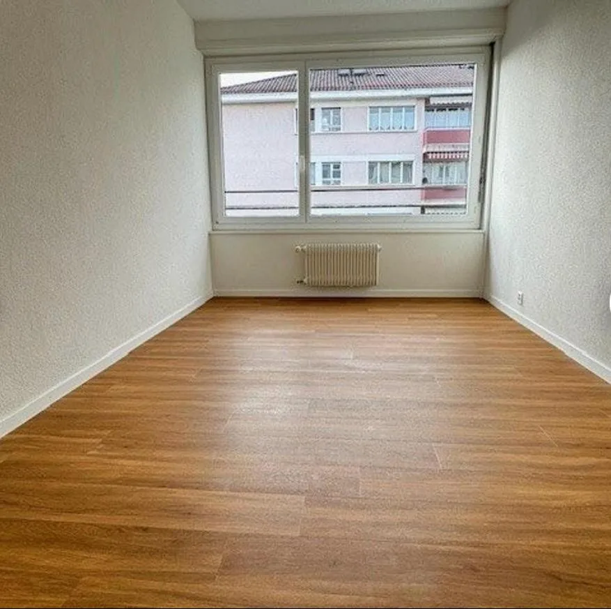Appartement idéalement situé à Pully