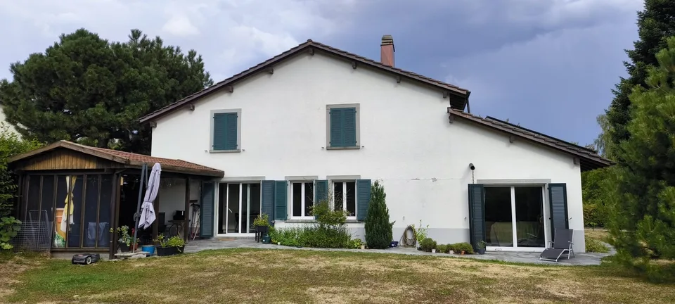Villa individuelle d'exception à louer à Epalinges – 200 m² 6.5 pièces dans un écrin de verdure