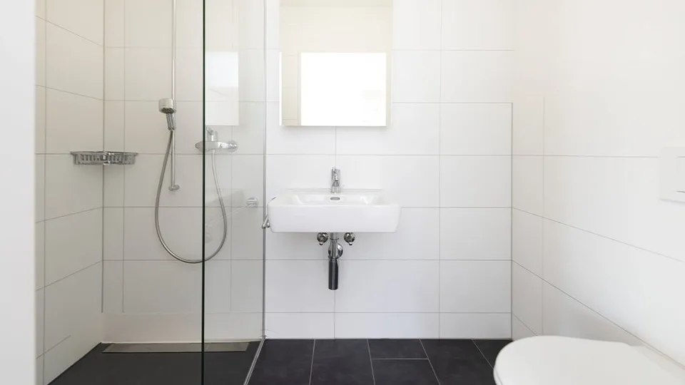 Appartamento moderno 3.5 locali con ampio balcone in affitto