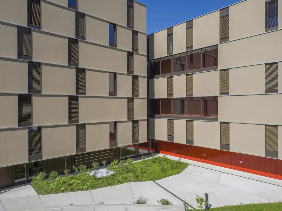 Appartement moderne de 2.5 pièces de 55 m2 avec balcon au 2ème étage !