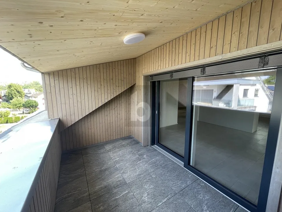 EXCLUSIVE NEW BUILDING WITH 2 LARGE LOGGIAS