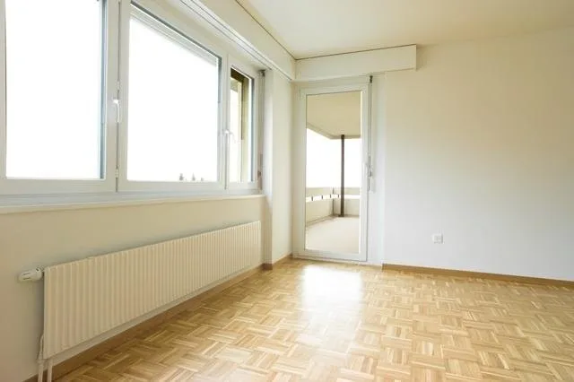 Bright apartment in a quiet residential area