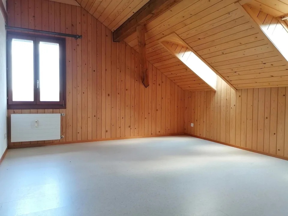 4½-Zimmer-Dachwohnung mit traumhafter Aussicht und Hobbyraum