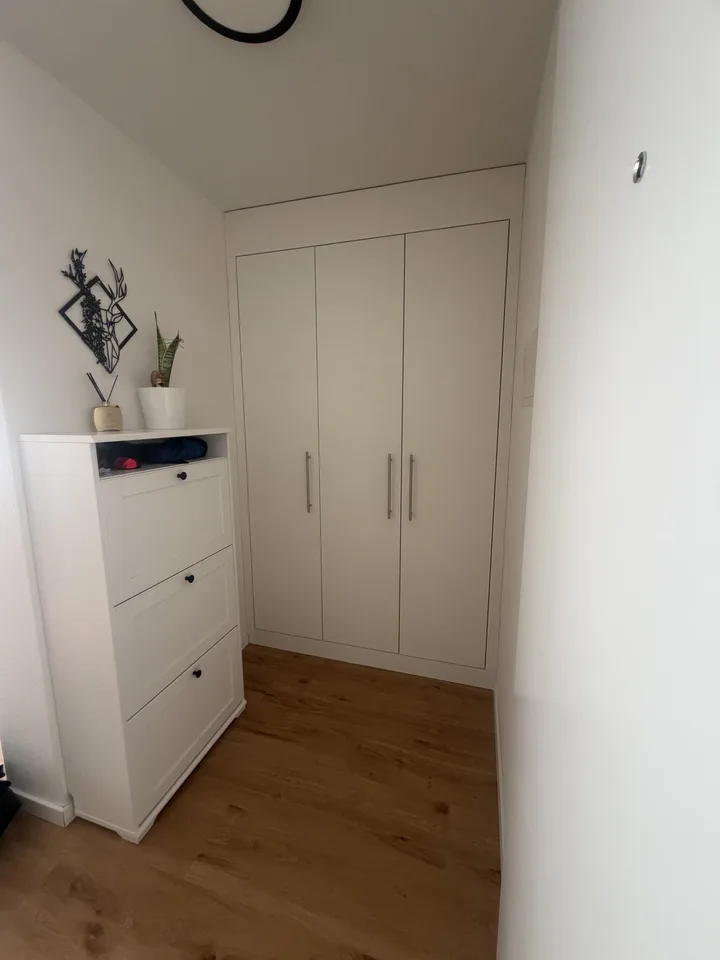 Helle 2.5 Zimmer- Wohnung mit eigenem Gartensitzplatz