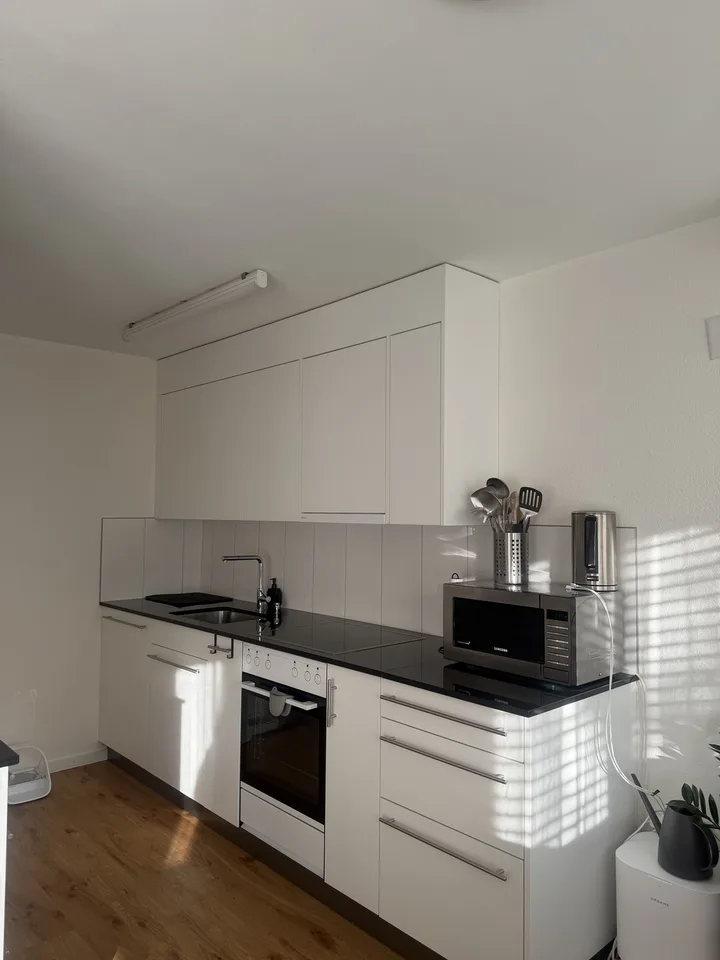 Helle 2.5 Zimmer- Wohnung mit eigenem Gartensitzplatz