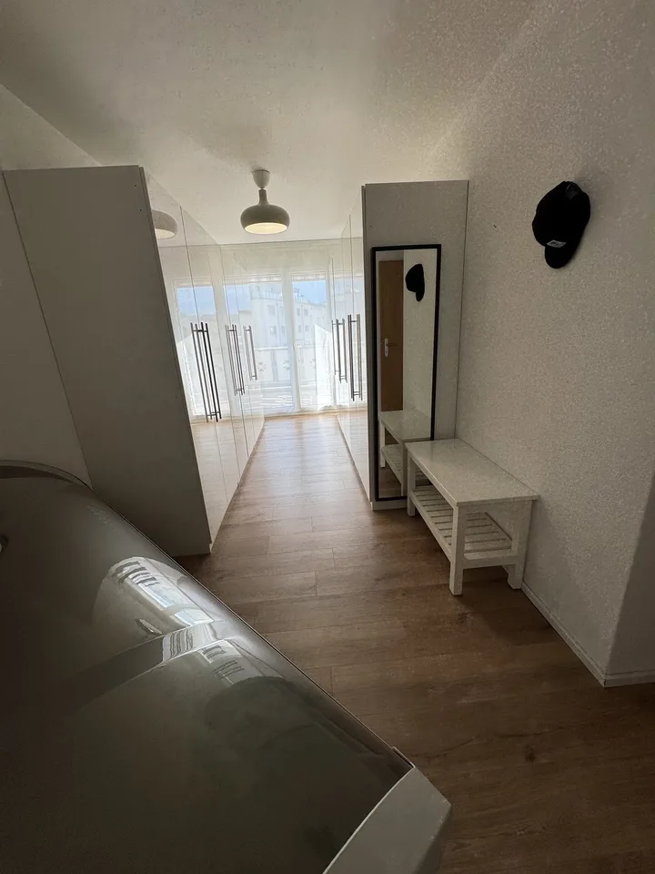 Moderne 4.5-Zimmer-Wohnung mit zwei Balkonen, Klimaanlage und Tiefgaragenplätzen in Oberbüren