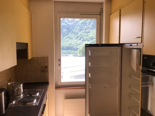 2-Zimmer-in einer WG mit gemeinsamem Wohnzimmer mit Seesicht in Hergiswil