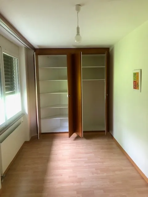 2-Zimmer-in einer WG mit gemeinsamem Wohnzimmer mit Seesicht in Hergiswil
