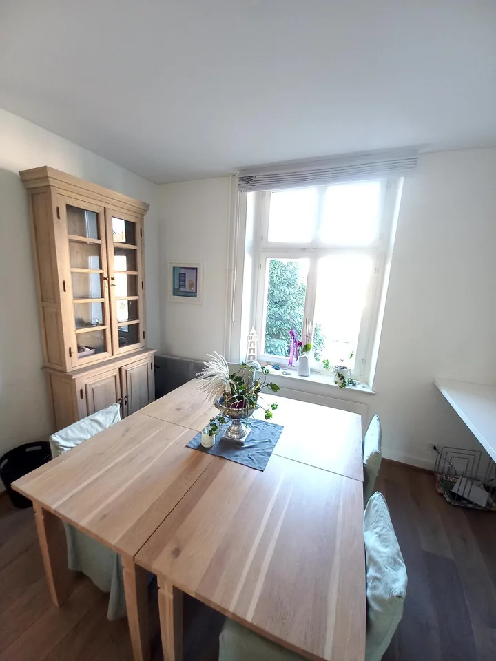 Wunderschönes, möbliertes Zimmer - ruhig und hell - all inklusive!