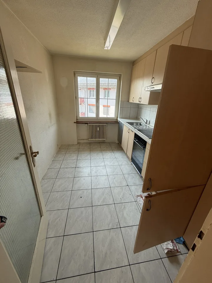 Grosszügiges 20 m² Zimmer in zentraler Lage in Uster