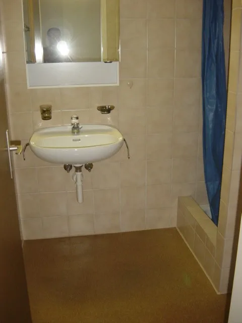 Gepflegte moderne 4 1/2   Zimmerwohnung  im 1.OG