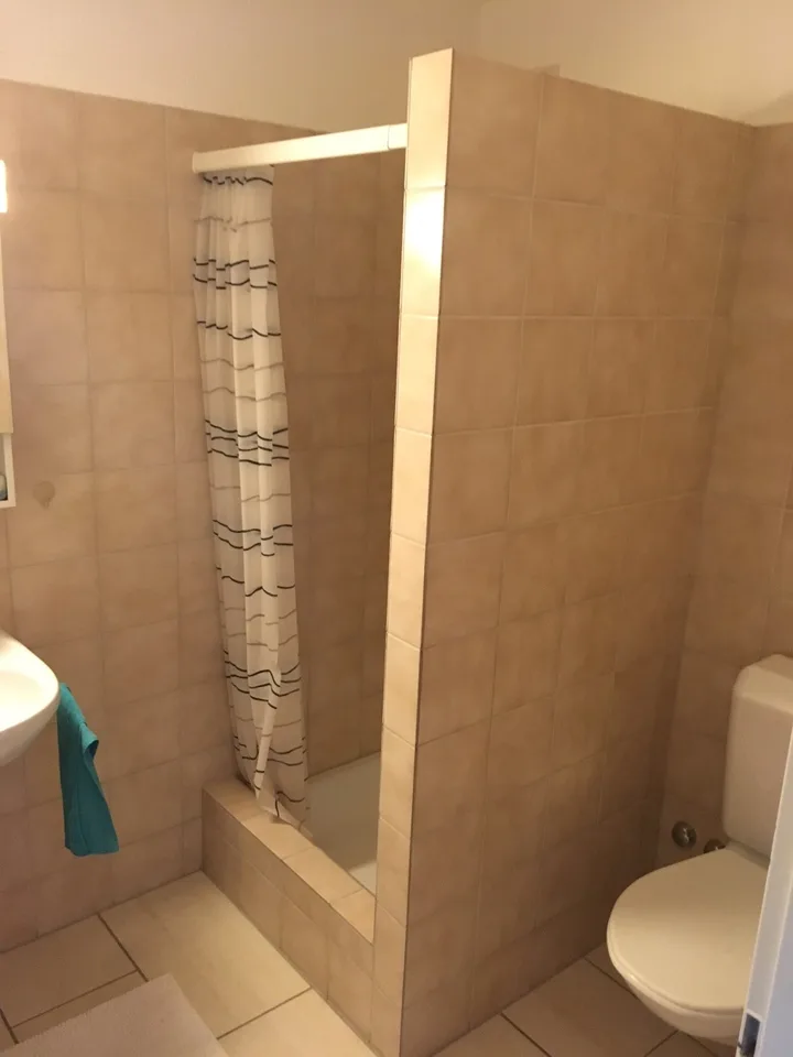 Gepflegte moderne 4 1/2   Zimmerwohnung  im 1.OG