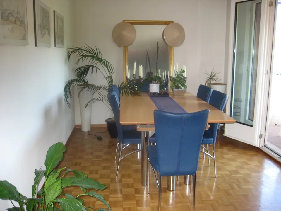 Gepflegte moderne 4 1/2   Zimmerwohnung  im 1.OG