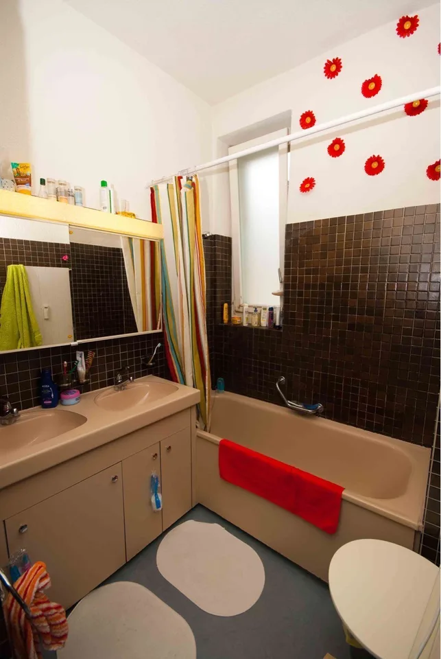 Room for rent at Kreuzplatz