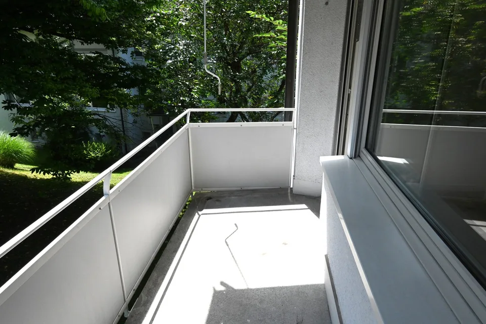 Grosszügige, stilvolle renovierte 3.5-Zimmer-Wohnung nahe Unispital / ETH
