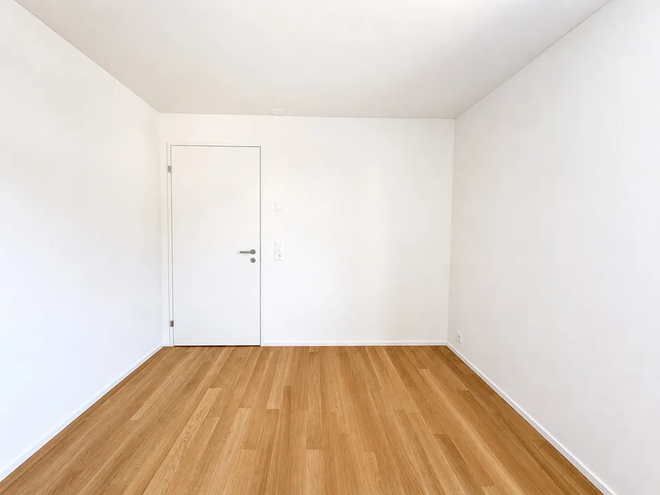 ERSTBEZUG – wunderbare 3.5-Zimmer-Neubauwohnung mit Eigentumsstandard und Uetlibergblick