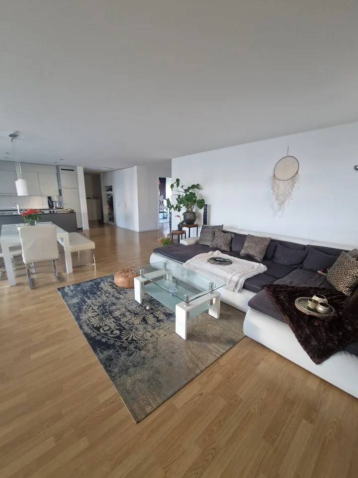 WG-Zimmer ab Oktober