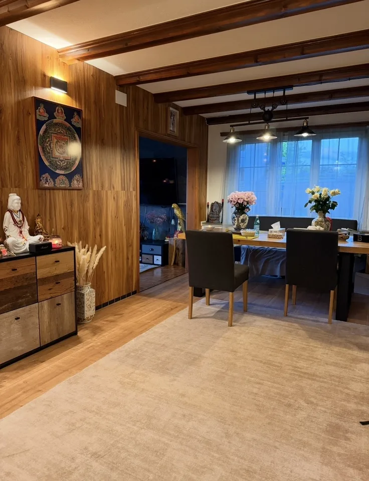 Charmantes 3.5-Zimmer-Apartment in Rüschlikon – Renoviertes Altbau mit Balkon & Aussicht