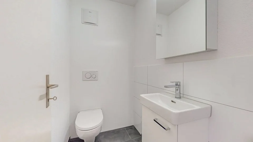 Ihre neu sanierte 4.5 Zimmerwohnung mit zwei Balkonen