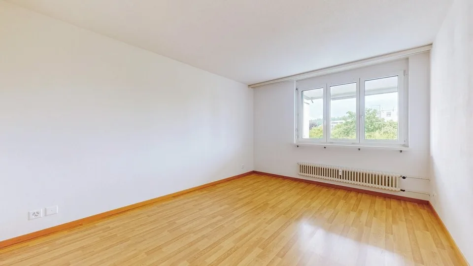 Ihre neu sanierte 4.5 Zimmerwohnung mit zwei Balkonen