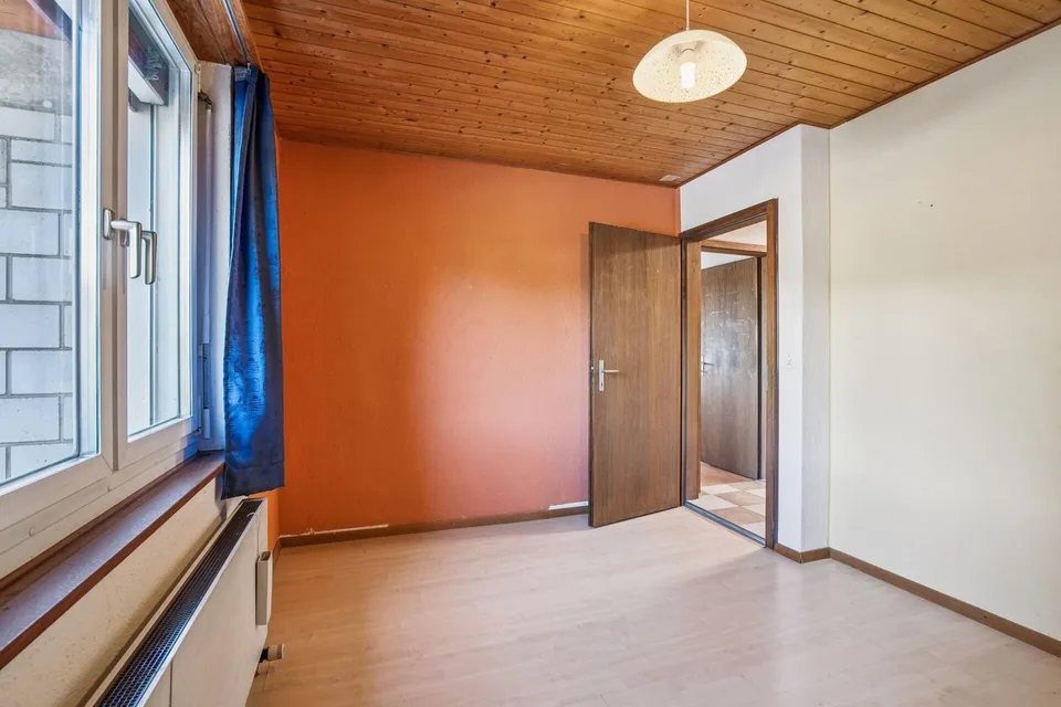 Einfamilienhaus mit grosszügigem Grundstück & vielseitigen Nutzungsmöglichkeiten