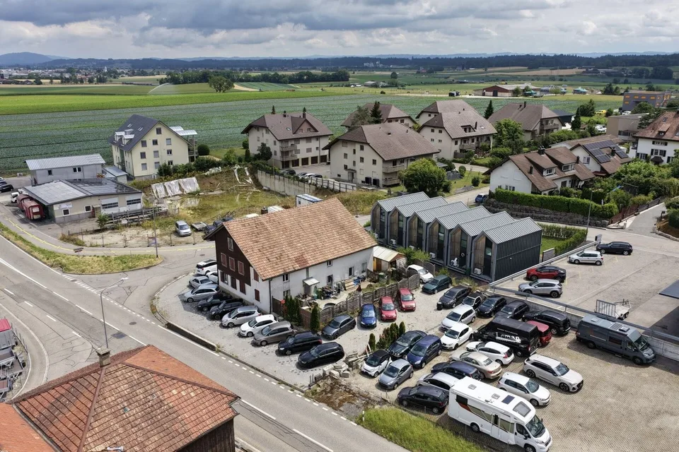 FLEXIBLES GEWERBEOBJEKT MIT WOHNEINHEIT AN DER HAUPTSTRASSE