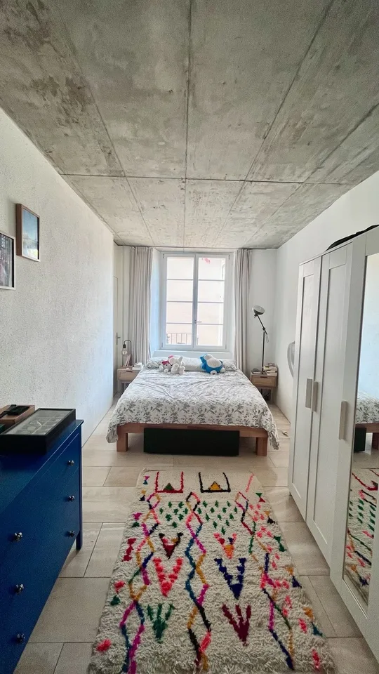 Charmant appartement avec balcon de 3,5 pièces au cœur de la vieille ville de Bienne