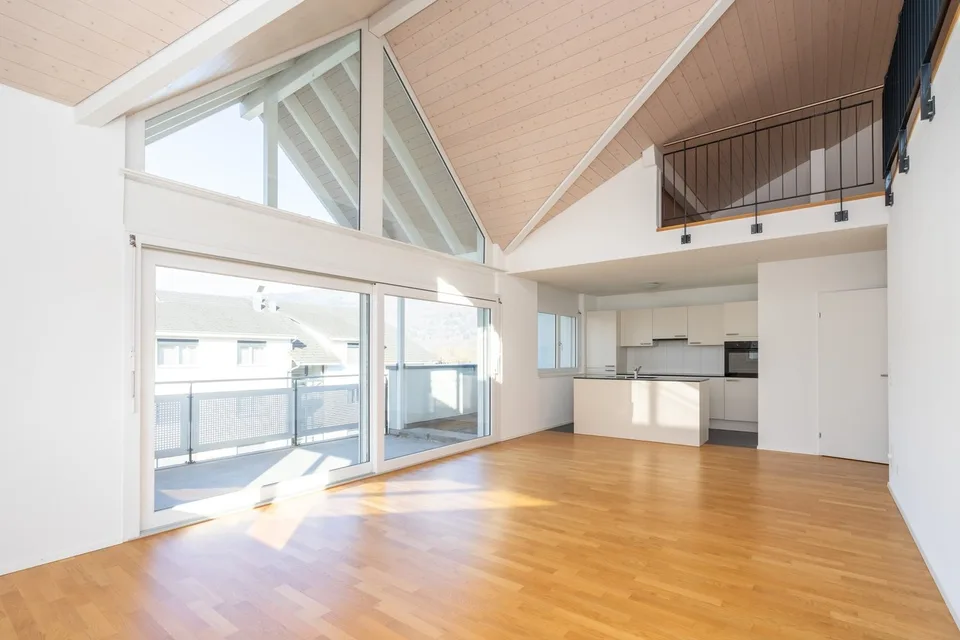 Modern 3.5-room apartment (with elevator)