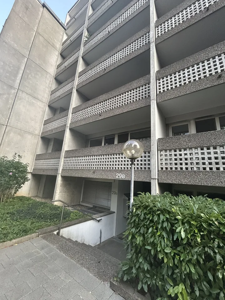 Nachmieter/in gesucht – 2-Zimmer-Wohnung mit 2 Balkonen in Bern