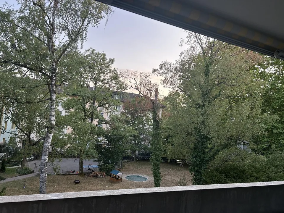 Nachmieter/in gesucht – 2-Zimmer-Wohnung mit 2 Balkonen in Bern