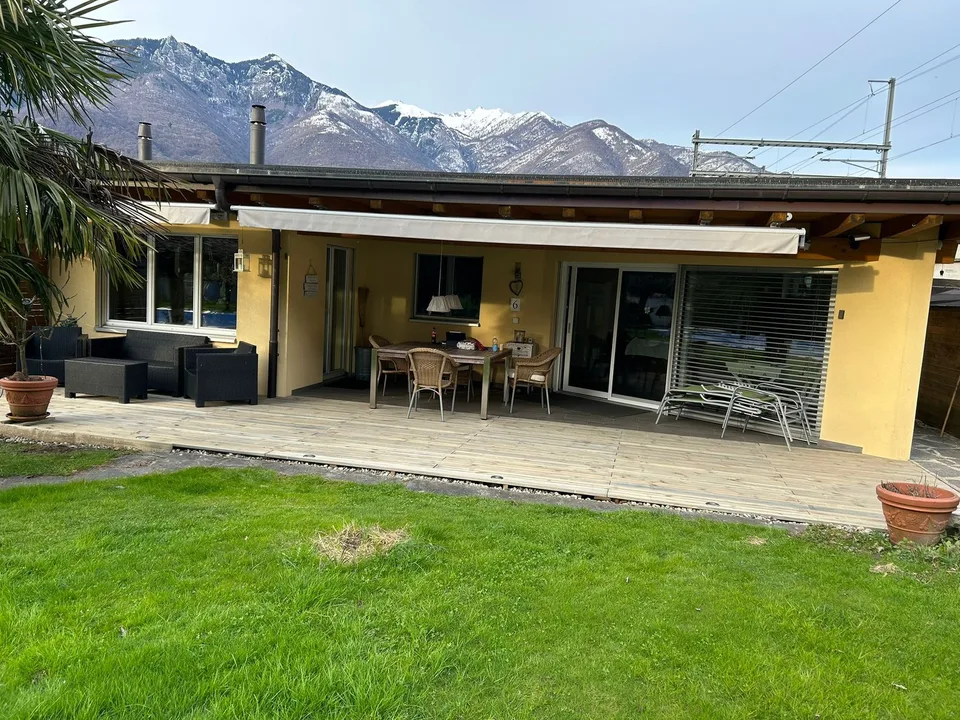 Top Bungalow in Feriensiedlung mit 6 Reihenhäuser